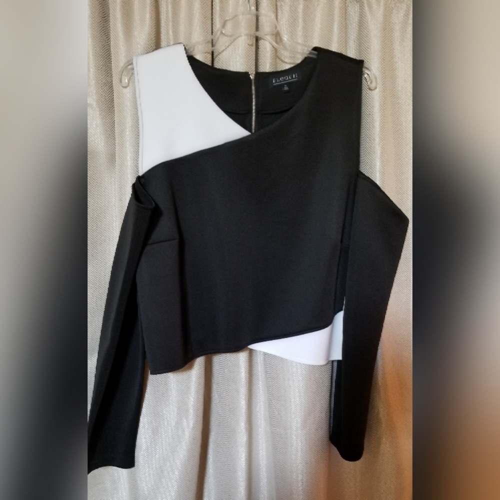 Eloquii Plus Size Cold Shoulder...Crop Top